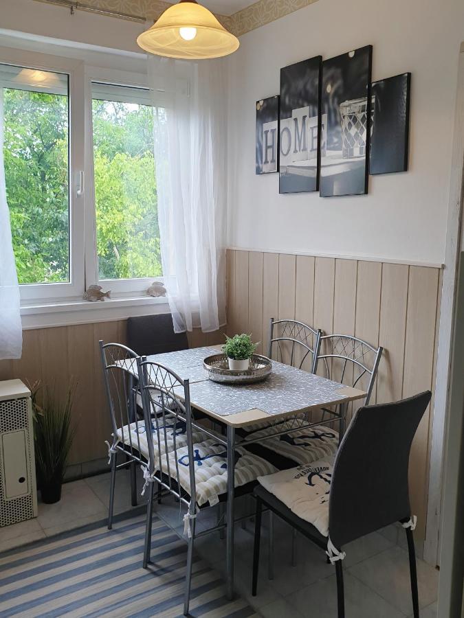 Apartman Balaton Lägenhet Keszthely Exteriör bild